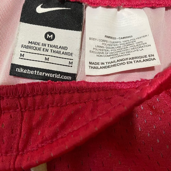 Nike basketball shorts - Picture 2 of 2